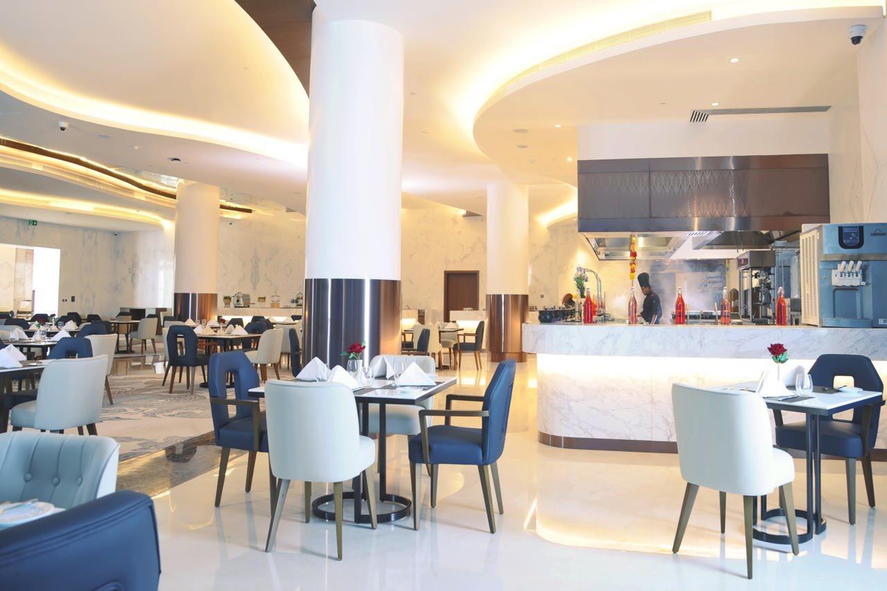 Royal M Al Aqah Beach Resort By Gewan Exterior photo The restaurant